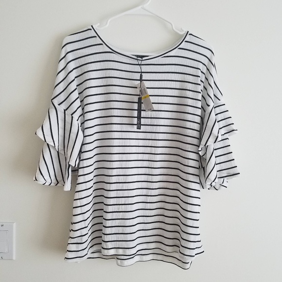 Cable & Gauge Tops - Cable & Gauge Women's Top, Size Medium